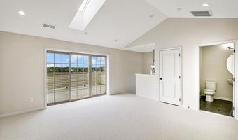 22635 NAUGATUCK Sq, Ashburn, VA 20148