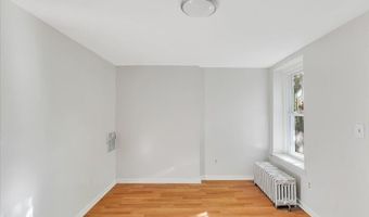 99 Lark St, Albany, NY 12210