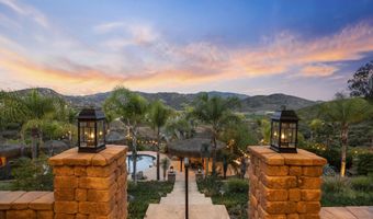 1101 Sierra Linda, Escondido, CA 92025