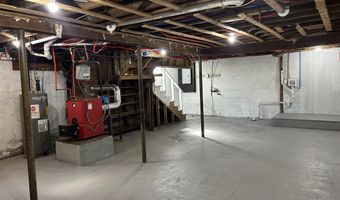 6 Fowler St, Augusta, ME 04330