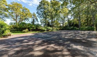 63 Duck Cove Rd, North Kingstown, RI 02852