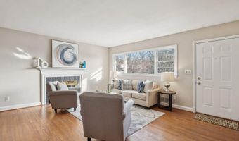 2924 S GRANT St, Arlington, VA 22202