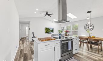 8522 Robin Run Way, Avon, IN 46123