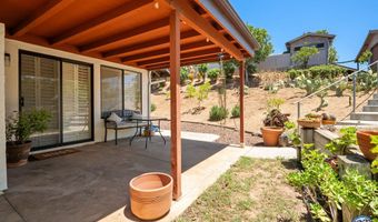 1139 Moody Dr, Escondido, CA 92027