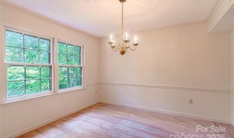 2011 E Barden Rd, Charlotte, NC 28226