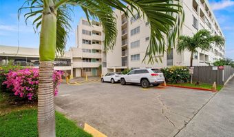 1555 Pohaku St B302, Honolulu, HI 96817