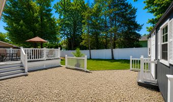 741 Beach Ave, Beachwood, NJ 08722