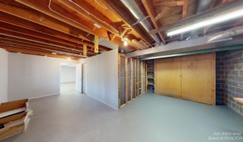 1280 Sunset Rd, Ann Arbor, MI 48103