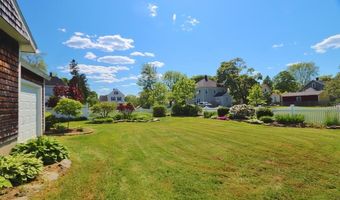 207 Sixth St, Bangor, ME 04401
