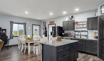22510 Lawrence 1200, Aurora, MO 65605