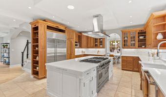 8008 GLENBROOK Rd, Bethesda, MD 20814
