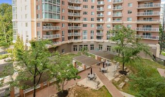 3101 N HAMPTON Dr N 413, Alexandria, VA 22302