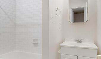 4527 AIRLIE Way, Annandale, VA 22003