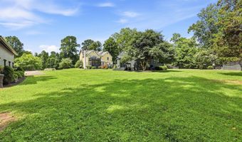 11005 Park Rd, Anchorage, KY 40223
