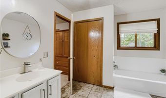 14696 Hummingbird St NW, Andover, MN 55304