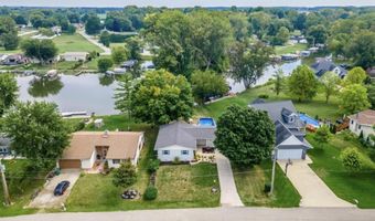 11622 N Venetian Way, Cromwell, IN 46732