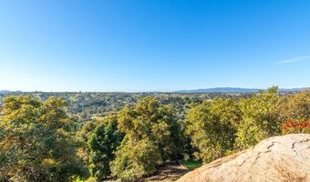 3322 Canonita Dr, Fallbrook, CA 92028