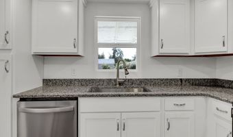 2665 E St, Springfield, OR 97477