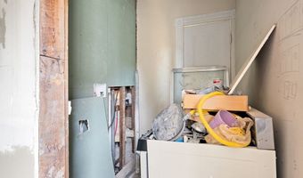 12 Spencer St, Boston, MA 02124