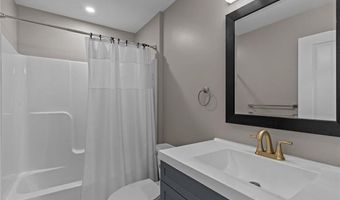 92 Dewolf Ave, Bristol, RI 02809