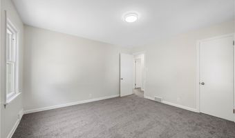 1001 EMMA Ave, Akron, OH 44302