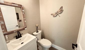 409 Shadow Oak Ct, Boiling Springs, SC 29316