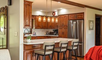 2111 Robins Nest SE, Alexandria, MN 56308