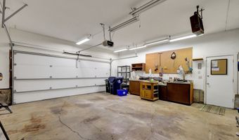 7087 ASTER St, Springfield, OR 97478
