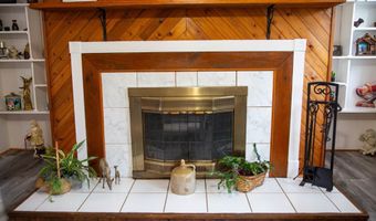 1758 Easons Bluff Rd, Baxley, GA 31513