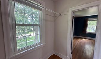 1207 8th St, Aurora, NE 68818