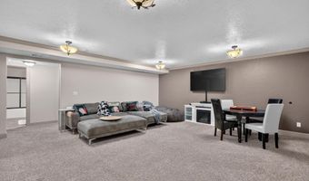 1361 Sawtooth St, Chubbuck, ID 83202