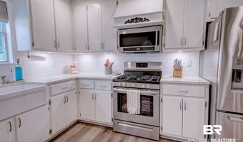 10950 Silas Holmes Rd, Bay Minette, AL 36507