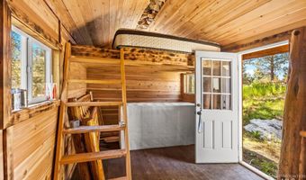 10389 Gamann Dr, Cascade, ID 83611