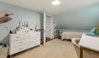 64 N Amherst Rd, Bedford, NH 03110