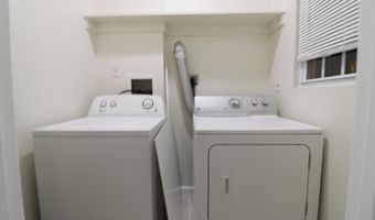 725 N CHESTER St, Baltimore, MD 21205