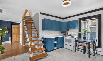 48 6th St, Bangor, ME 04401