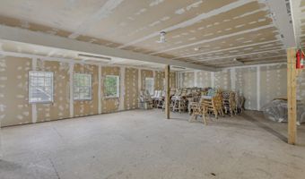 408 N Main St, Barnegat, NJ 08005