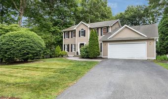 194 Council Rock Rd, Cranston, RI 02921