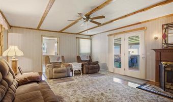 818 N Houston St, Adrian, MO 64720