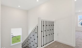 6882 Linden Woods Dr, Avon, IN 46123