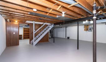3356 Tacoma Cir, Ann Arbor, MI 48108