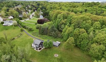 105 Brook Dr, Burlington, VT 05408