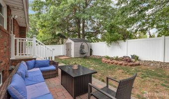 29 Cornell St, Avenel, NJ 07001