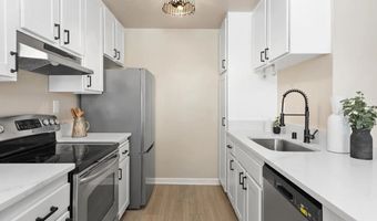 4515 4Th St 11, La Mesa, CA 91941