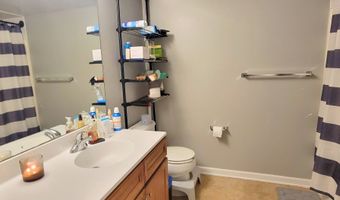 3250 Fairfield Ave APT 210, Bridgeport, CT 06605
