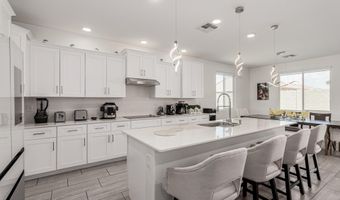 1194 E MEADOWRIDGE Dr, Casa Grande, AZ 85122