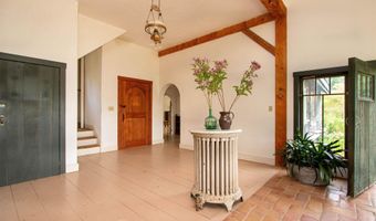 859 Whitehill Rd, Barnet, VT 05821