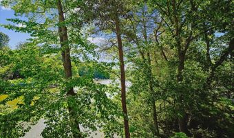 8 SPA CREEK Lndg 8A2, Annapolis, MD 21403