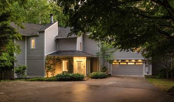 6829 LITTLE RIVER Tpke, Annandale, VA 22003