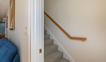 10 Cunningham Ln 204, Billerica, MA 01821